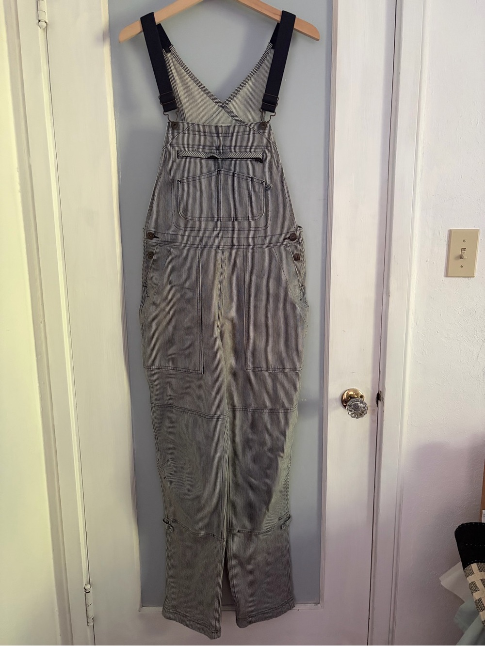 Duluth Trading Co. Women's Striped Workwear Overalls in White and Navy Small